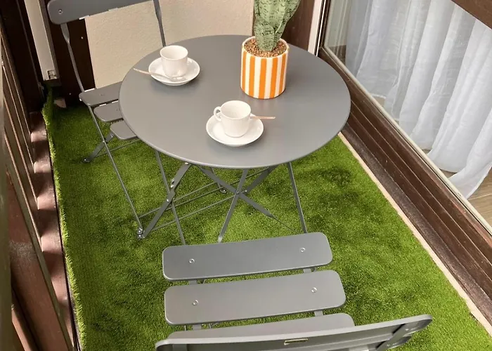 Appartement Calm & Cozy With Parking In